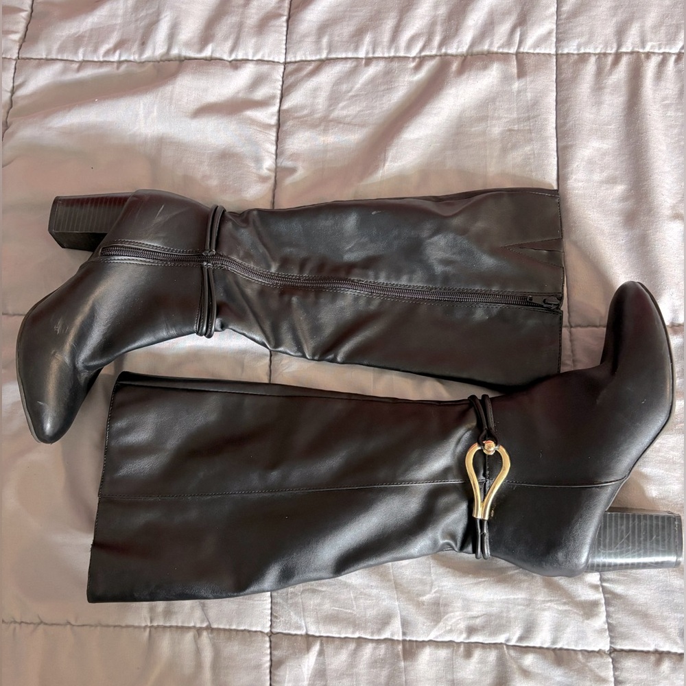 Dexflex Comfort Black Over the Knee Boots